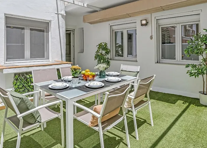 Descubre la Magia de Granada en este apartamento